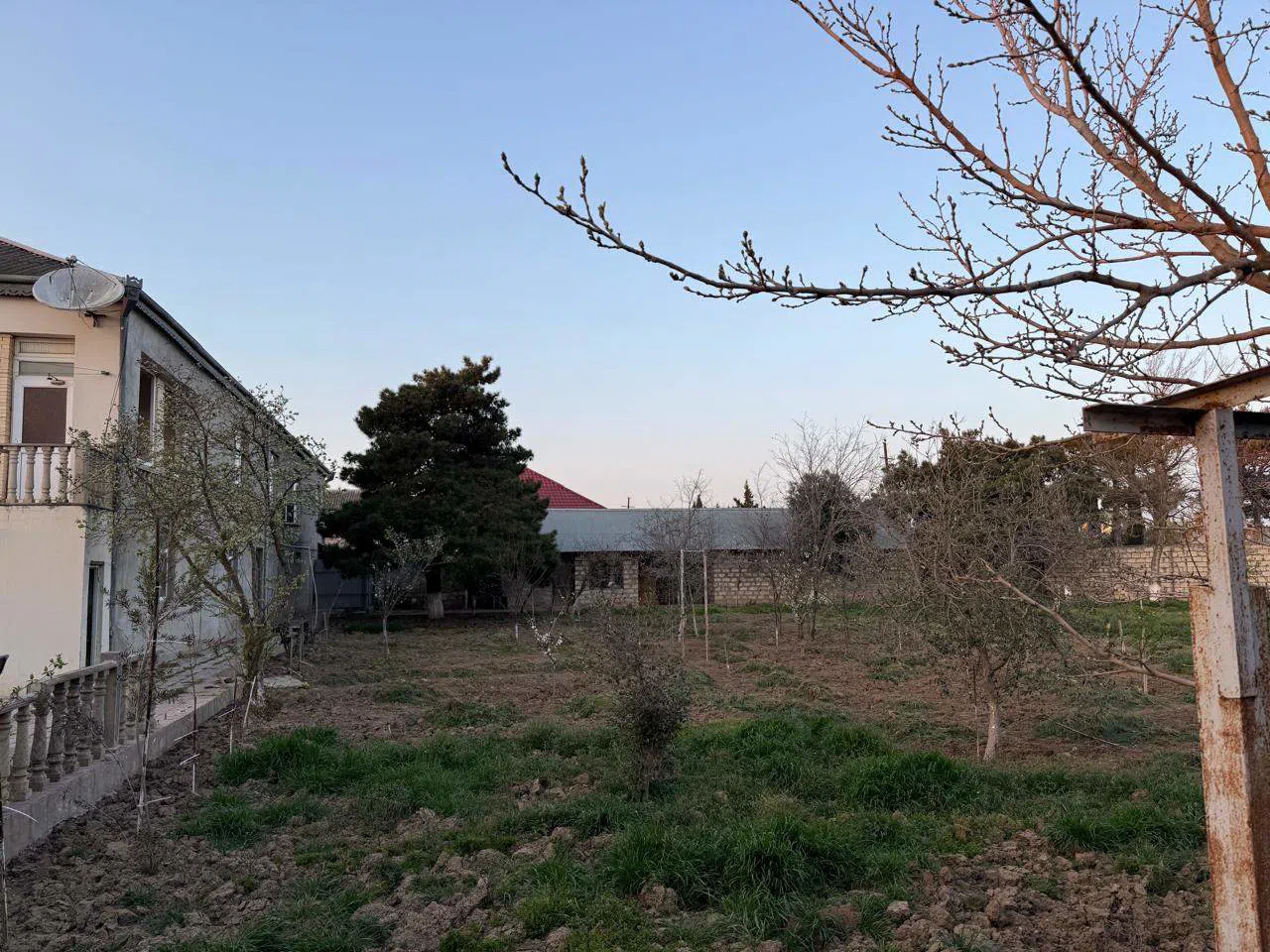4 otaqlı həyət evi 240 m² satılır — şəkil 11