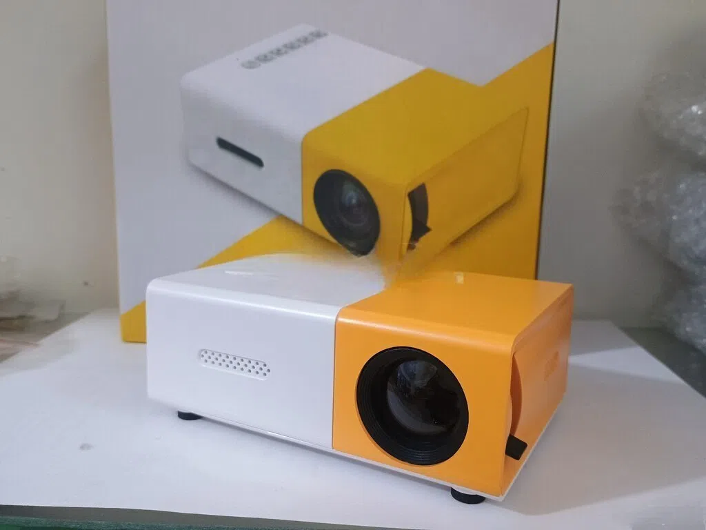 Mini proyektor, USB və HDMI çıxışlı, gecə görüntüsü — şəkil 1