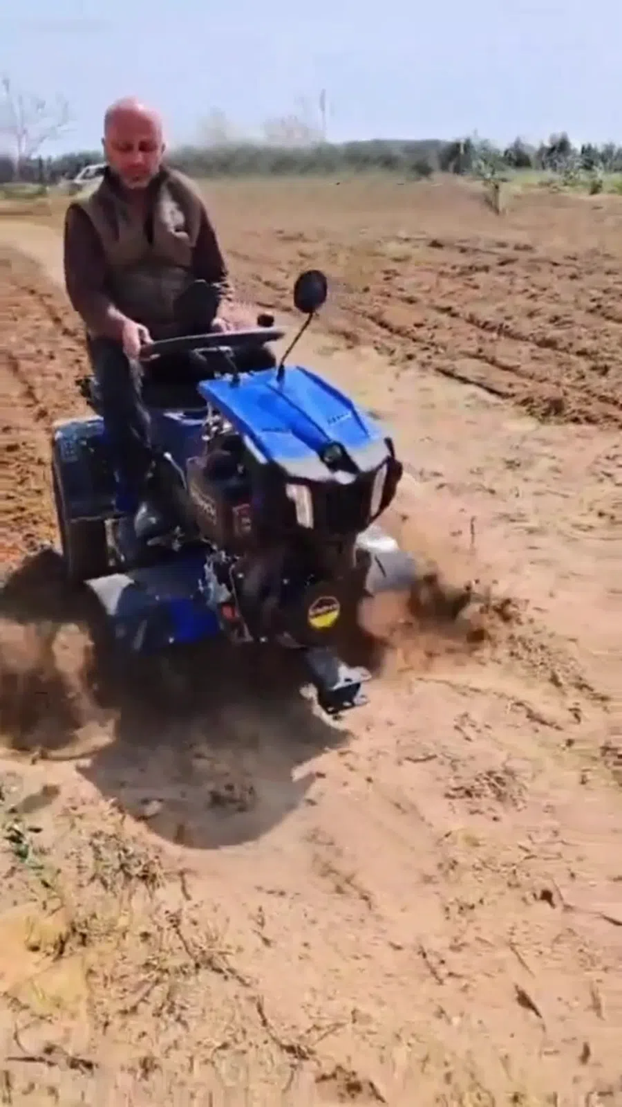 Mini traktor, kənd təsərrüfatı texnikası — şəkil 11