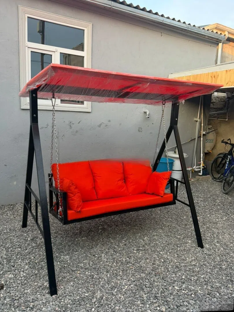 Garden swing, Orange color - Tenderyard