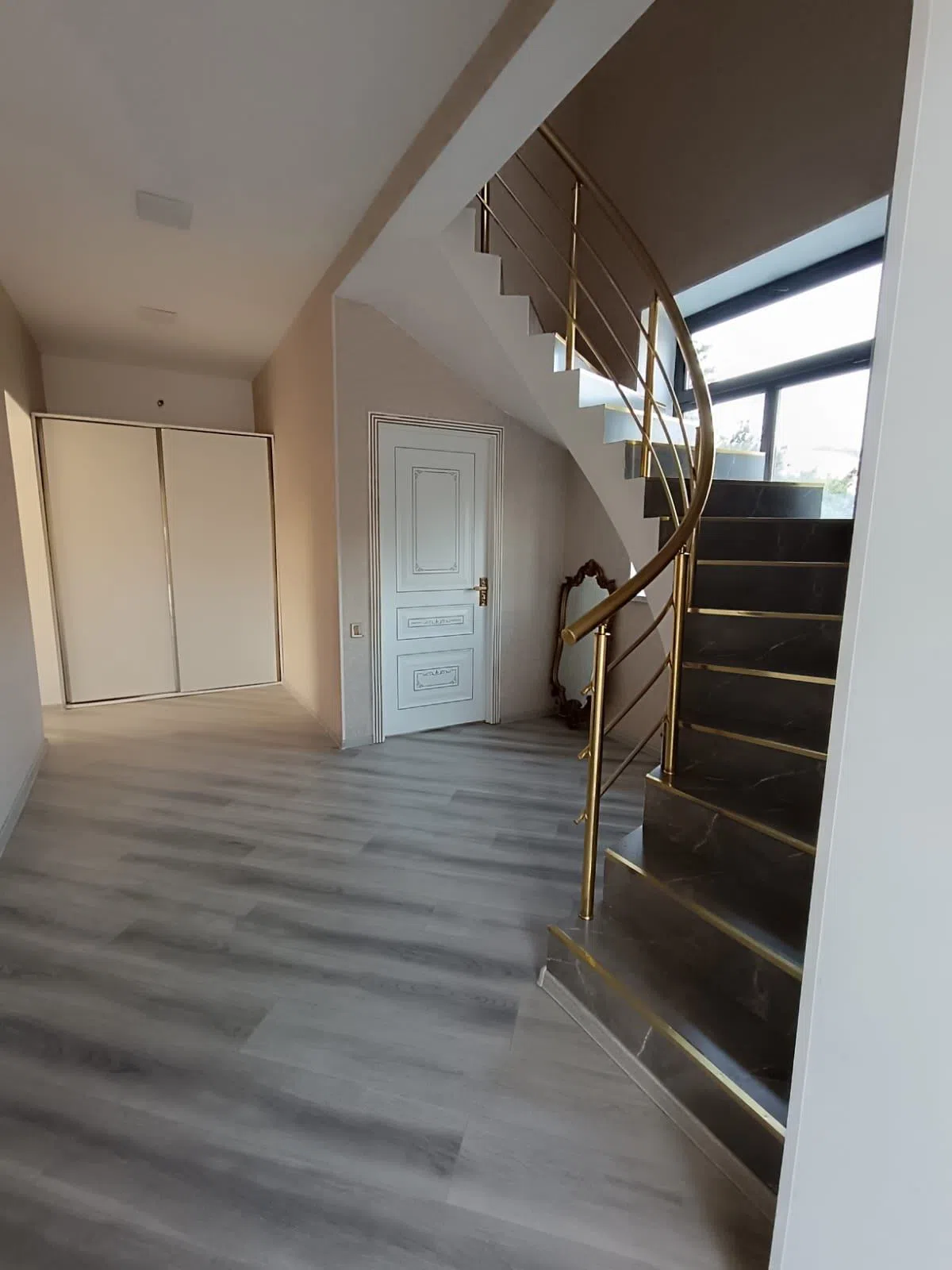 3 otaqlı bağ evi 150 m² 8 sot torpaq sahəsində günlük kirayə verilir — şəkil 10