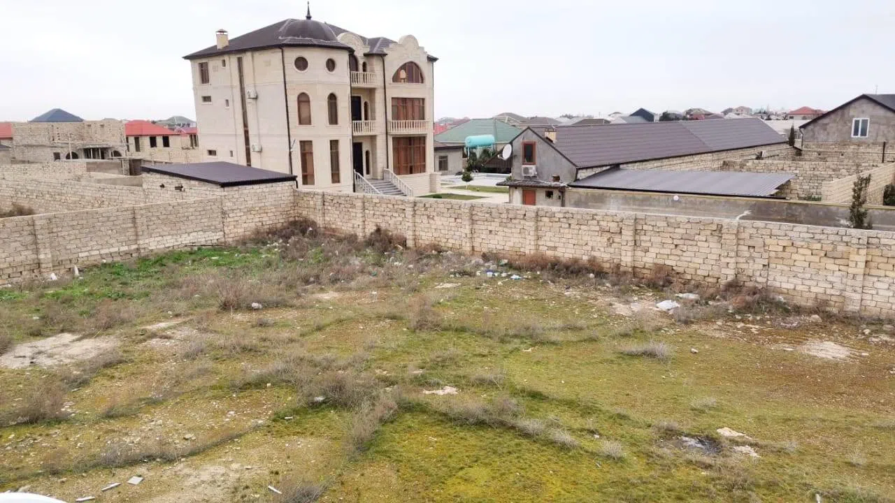 10 sot torpaq sahəsi satılır — şəkil 2