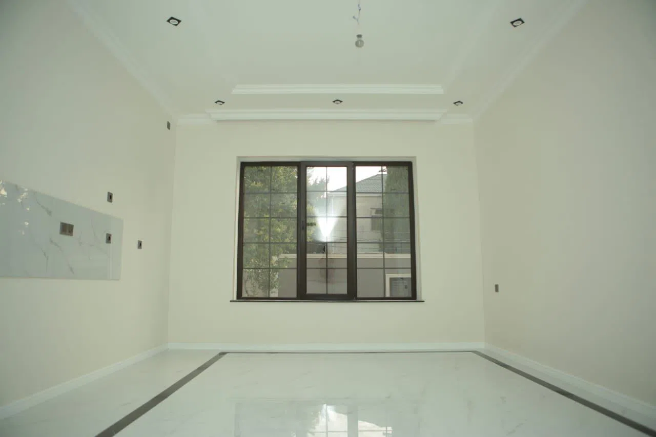 6 otaqlı villa 375 m² - 4.5 sot torpaq sahəsində satılır — şəkil 5
