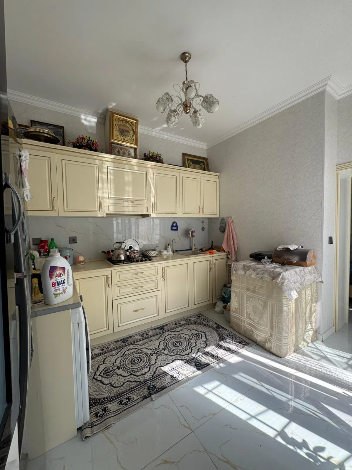 6 otaqlı həyət evi 300 m² - 3 sot torpaq sahəsində satılır — şəkil 3
