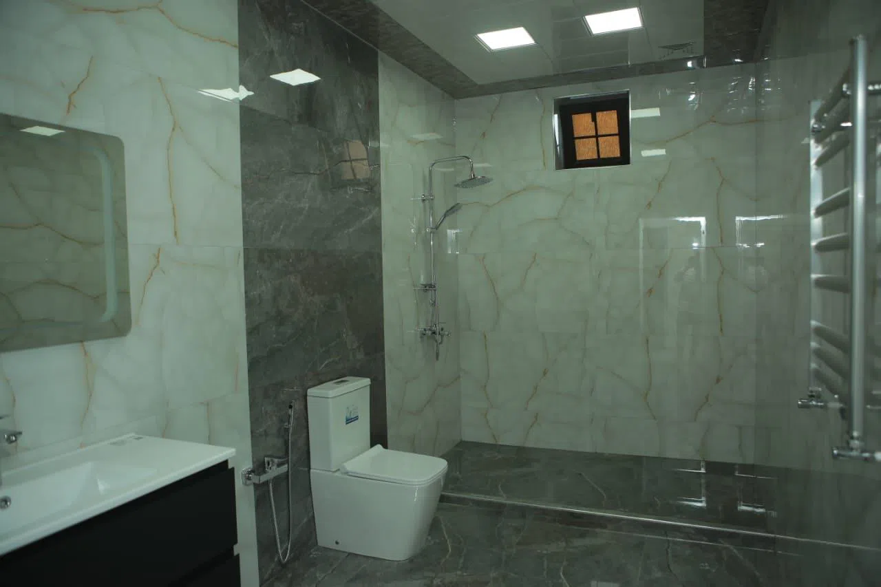6 otaqlı villa 375 m² - 4.5 sot torpaq sahəsində satılır — şəkil 26