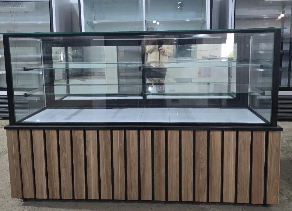 Şirniyyat və qida üçün soyuducu vitrin