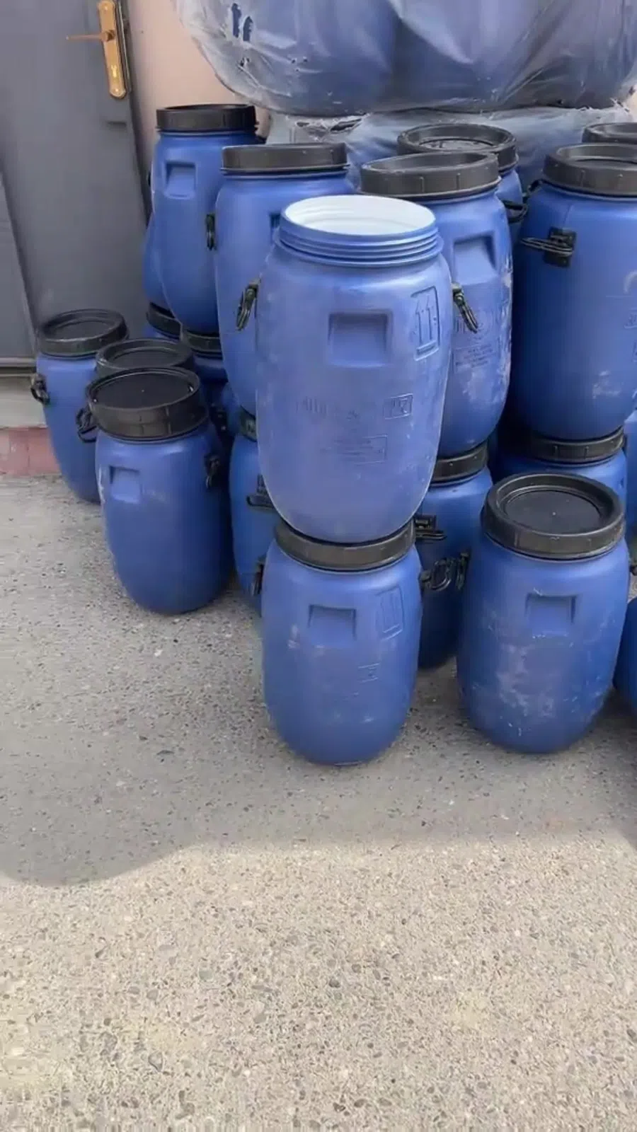 Bal üçün qida dərəcəli plastik və metal bidonlar — şəkil 5
