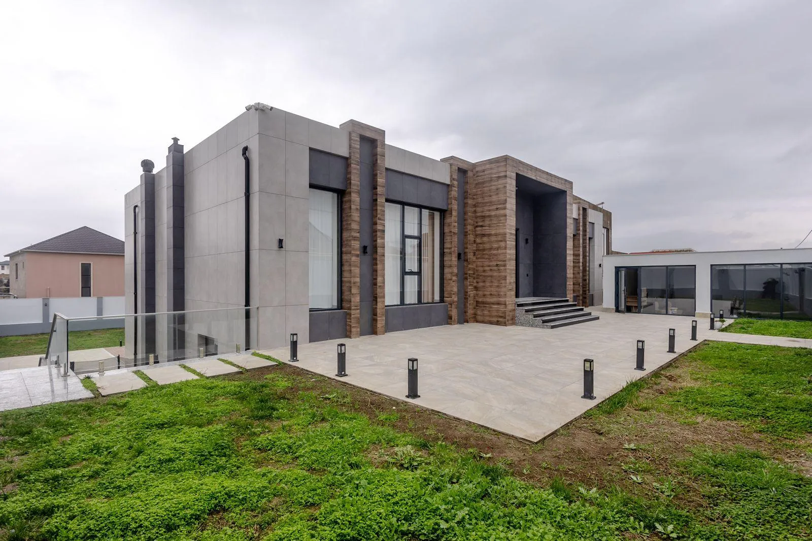6 otaqlı villa 460 m² - 12 sot torpaq sahəsində satılır — şəkil 19