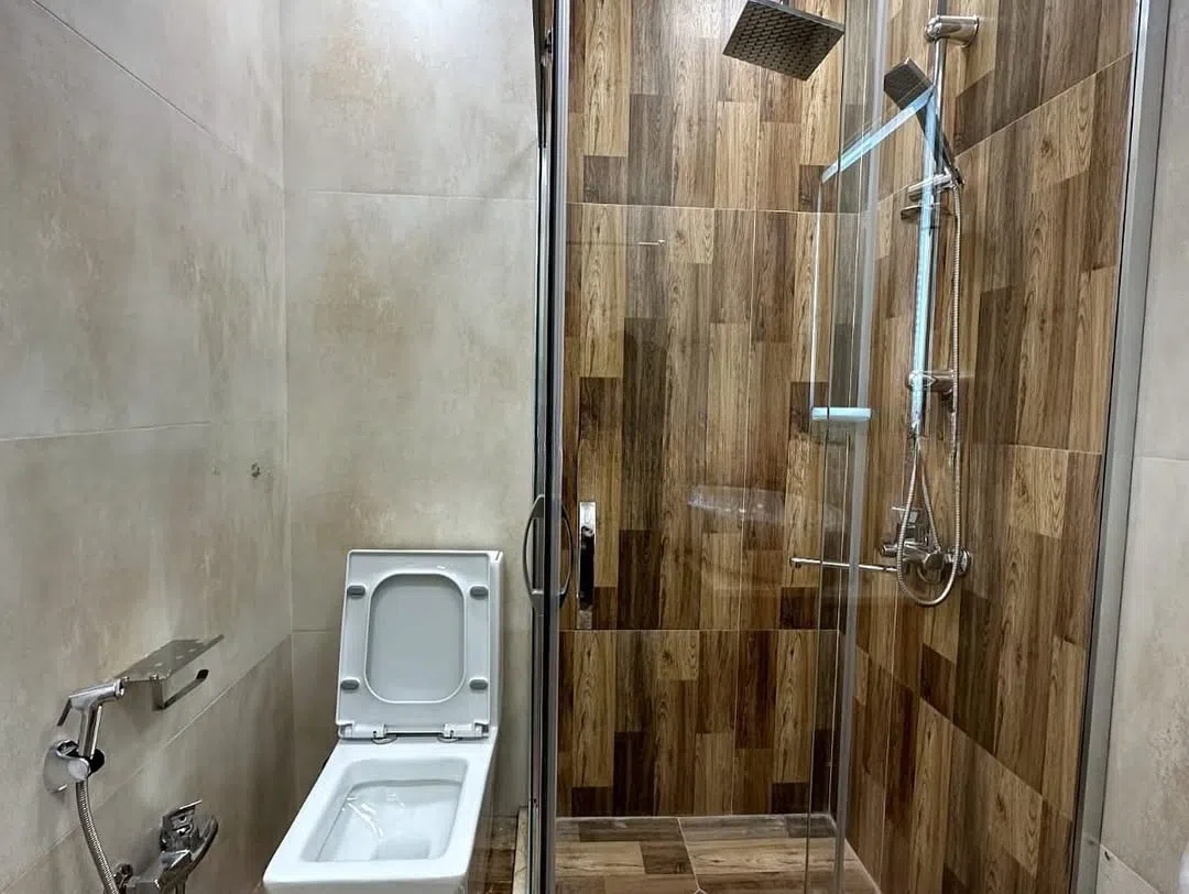 2 otaqlı mənzil 70 m² satılır