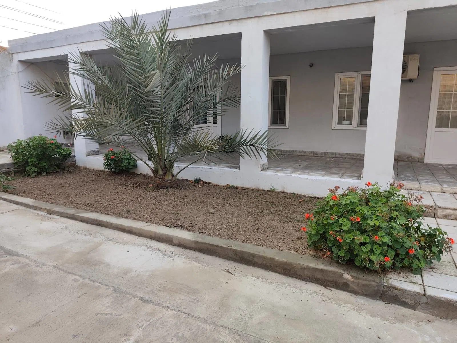 5 otaqlı həyət evi 200 m² - 7 sot torpaq sahəsində satılır — şəkil 7