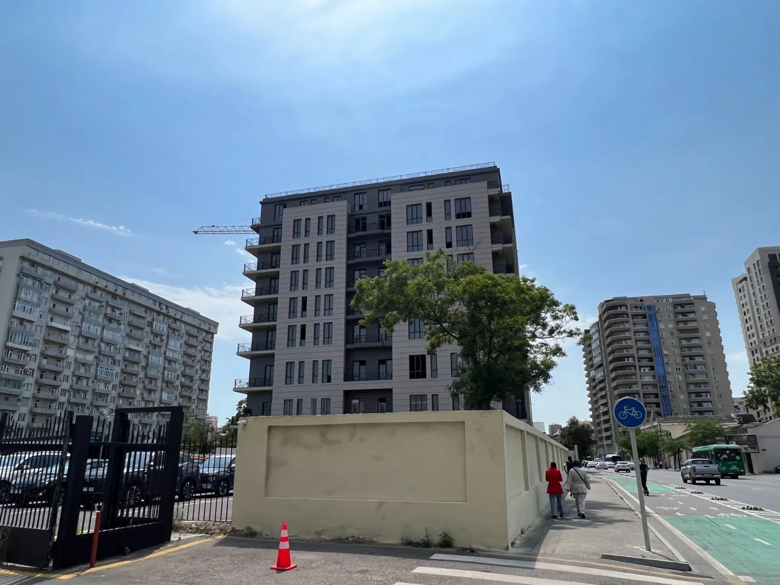 2 otaqlı mənzil 82 m² satılır — şəkil 3