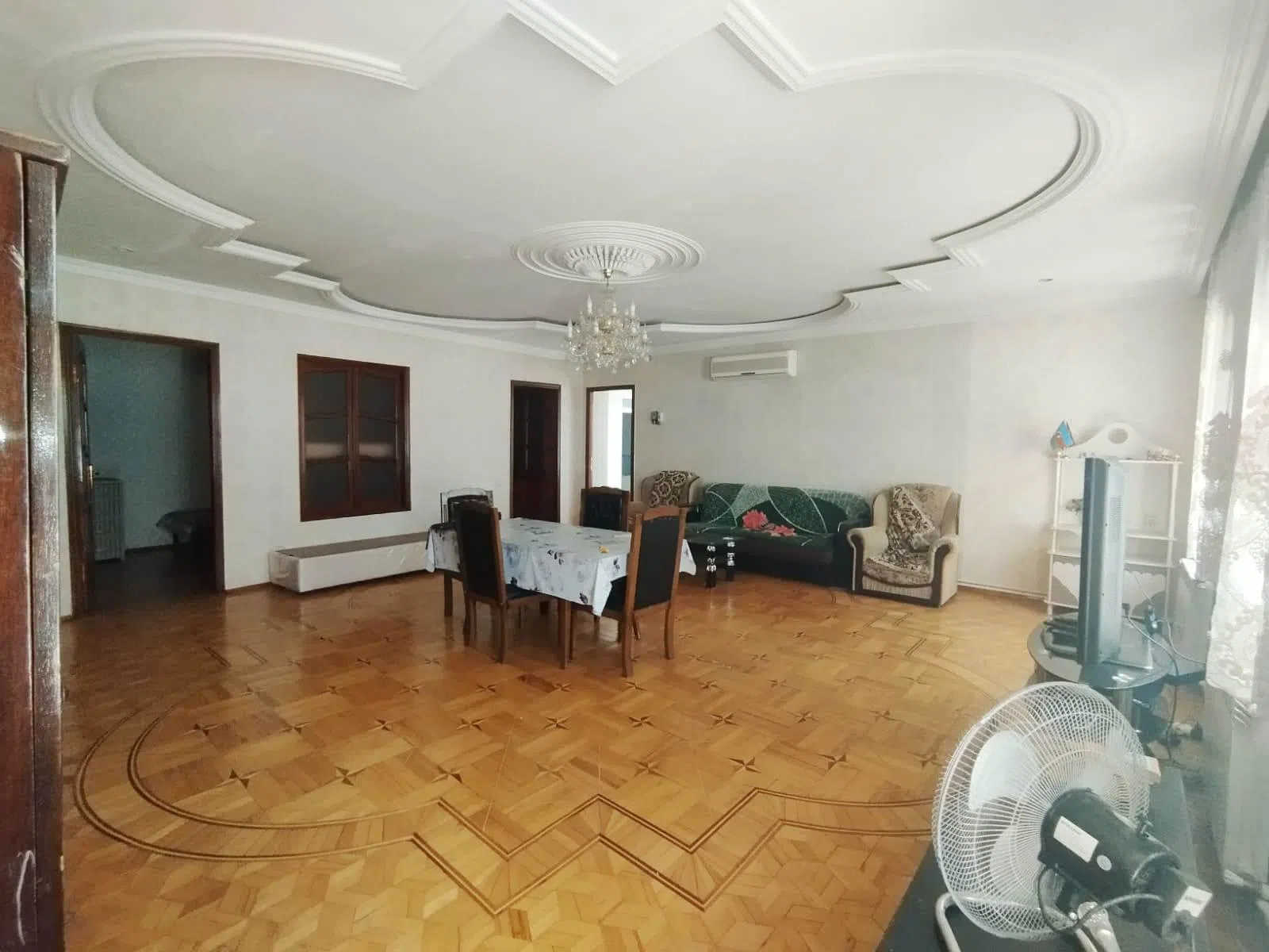 4 otaqlı ofis 130 m² kirayə verilir — şəkil 11