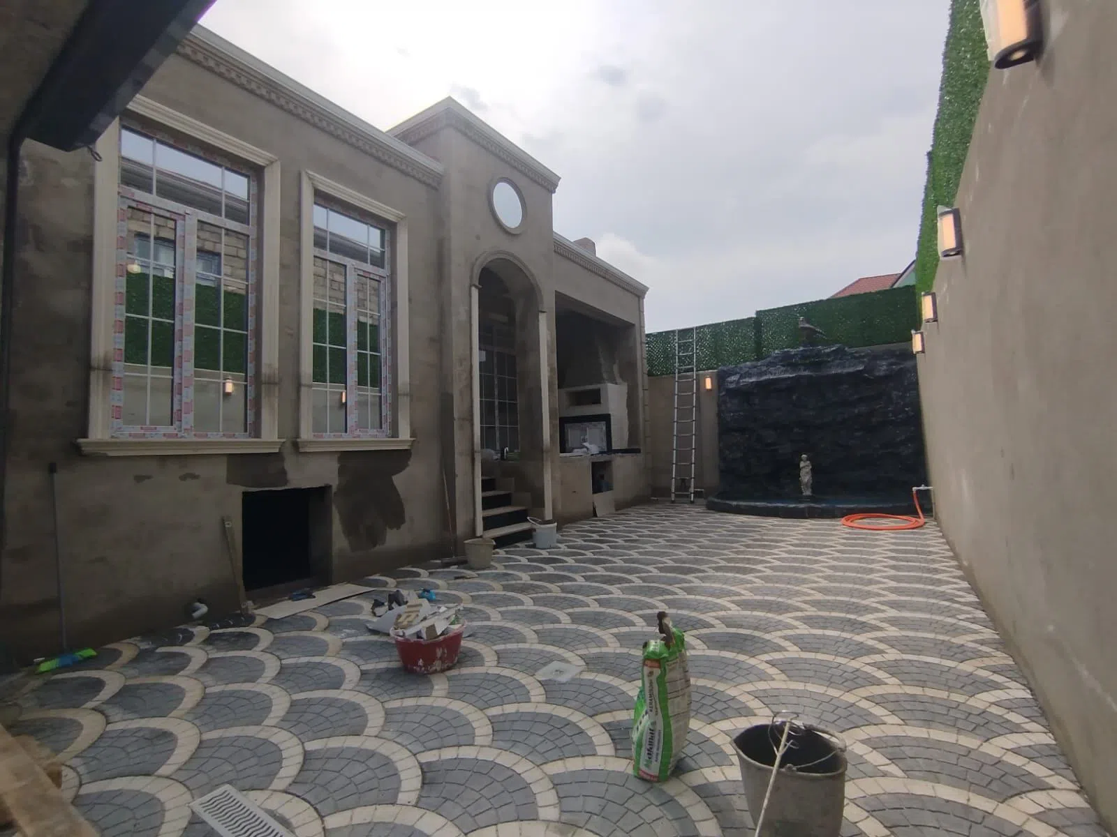 4 otaqlı həyət evi 140 m² - 2.2 sot torpaq sahəsində satılır