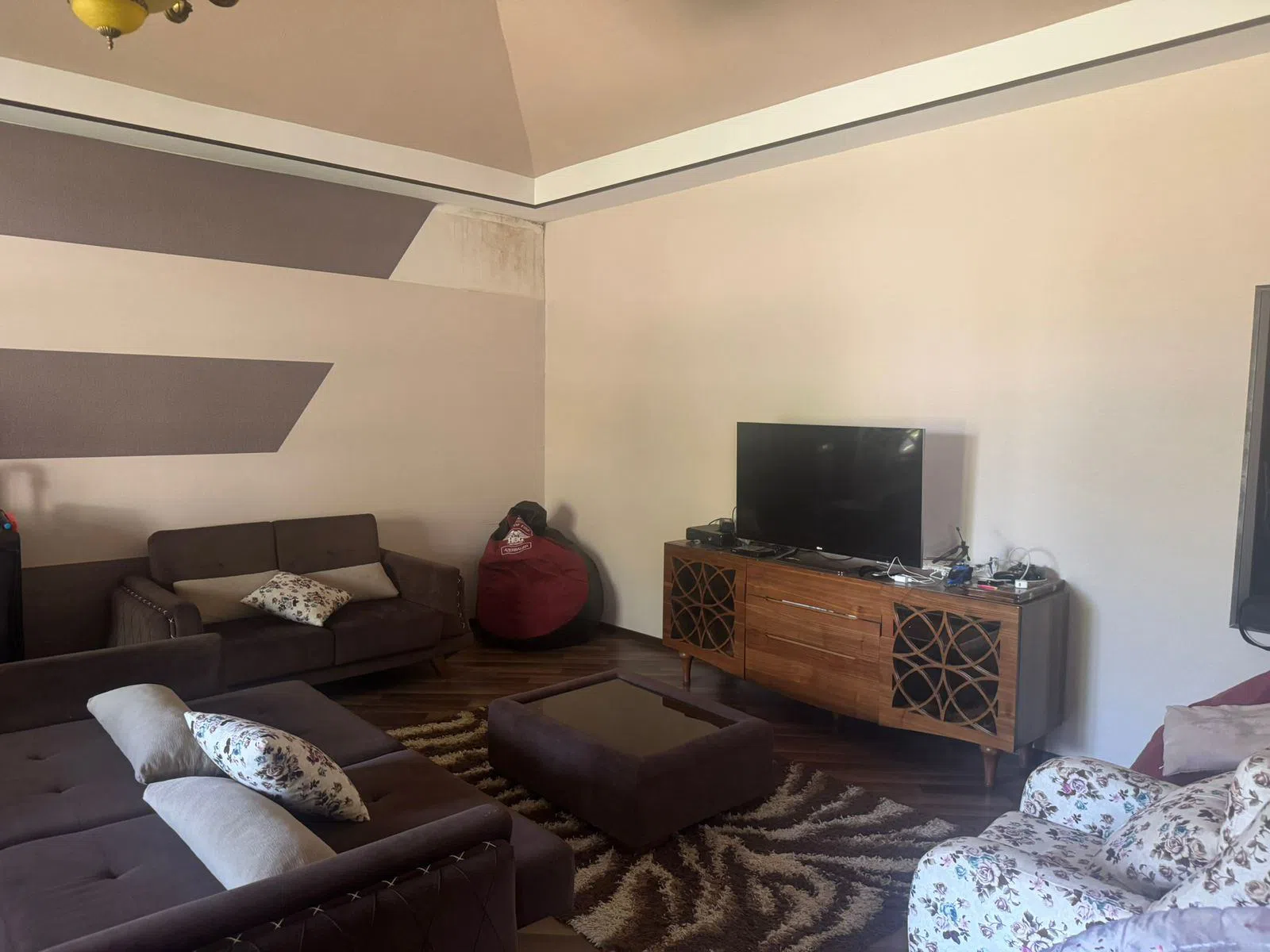 5 otaqlı bağ evi 360 m² 6 sot torpaq sahəsində satılır