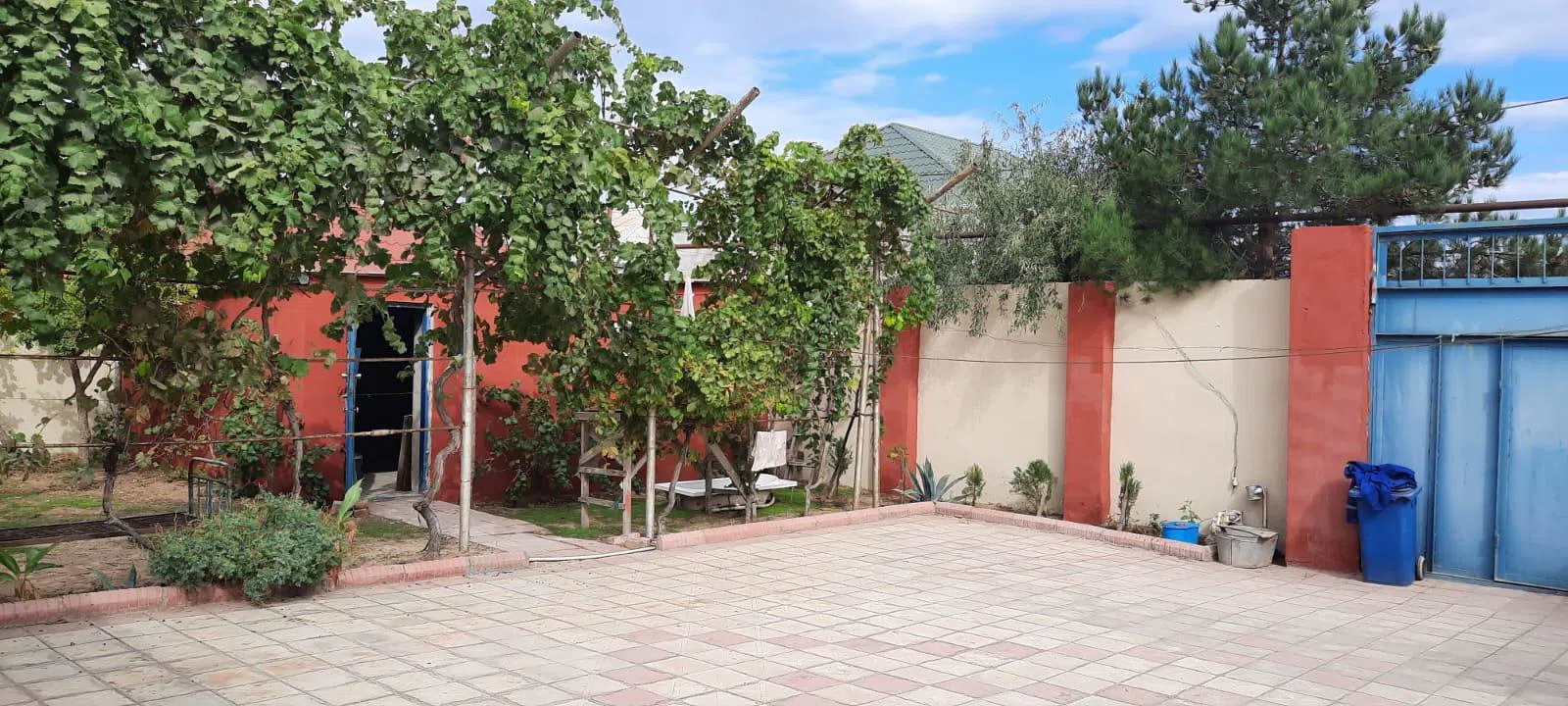 4 otaqlı həyət evi 144 m² - 6 sot torpaq sahəsində satılır