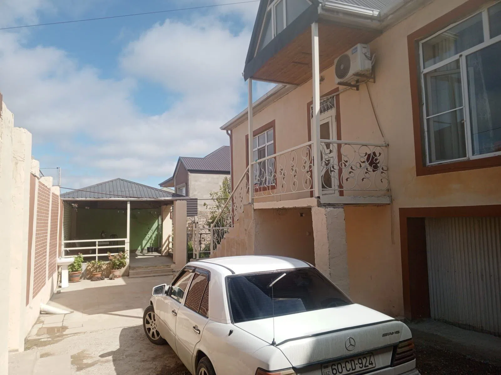 4 otaqlı həyət evi 146 m² satılır — şəkil 21