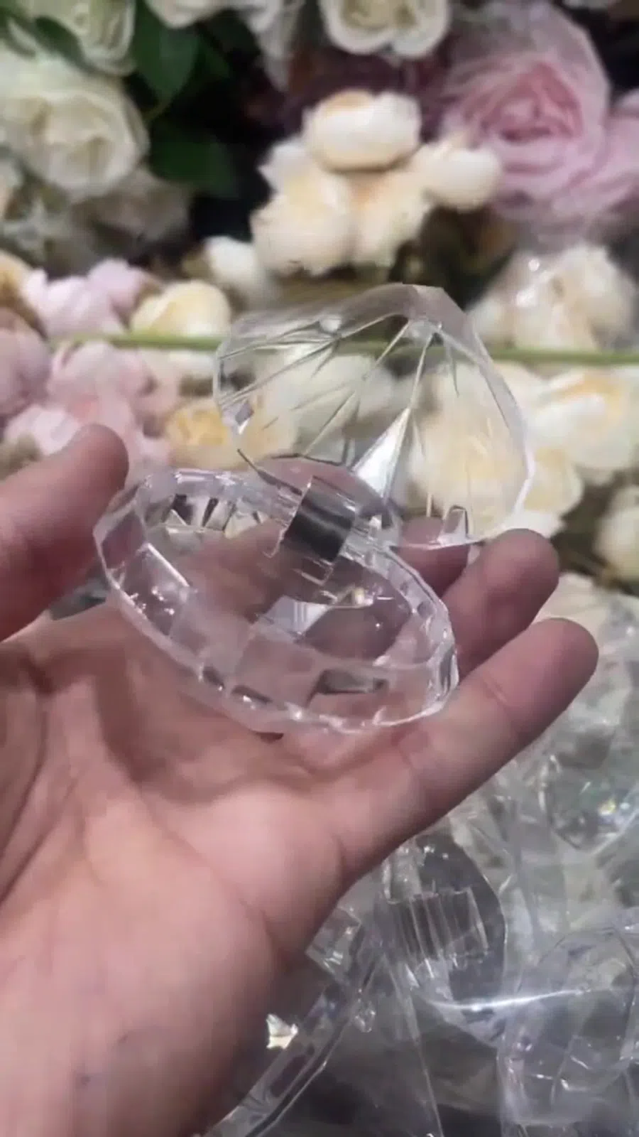 Konfet qabı, Şüşə material — şəkil 3