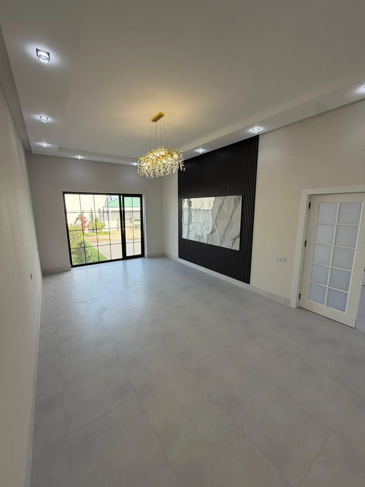 4 otaqlı bağ evi 150 m² 5 sot torpaq sahəsində satılır — şəkil 16