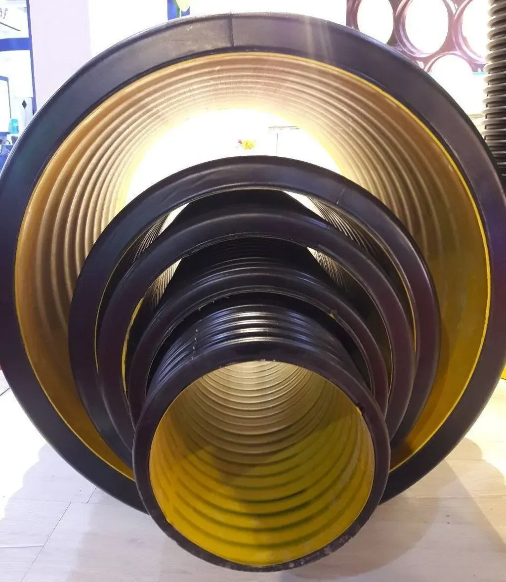 Kanalizasiya borusu, Qofralı, Plastik