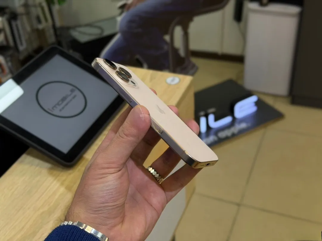 Apple, iPhone 16 Pro, 8 GB — şəkil 3