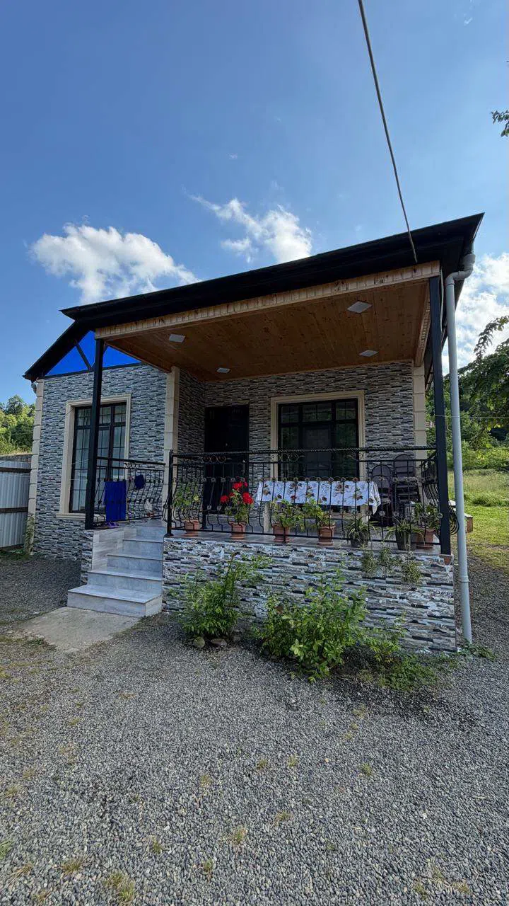 3 otaqlı həyət evi 90 m² - günlük kirayə verilir - Tenderyard