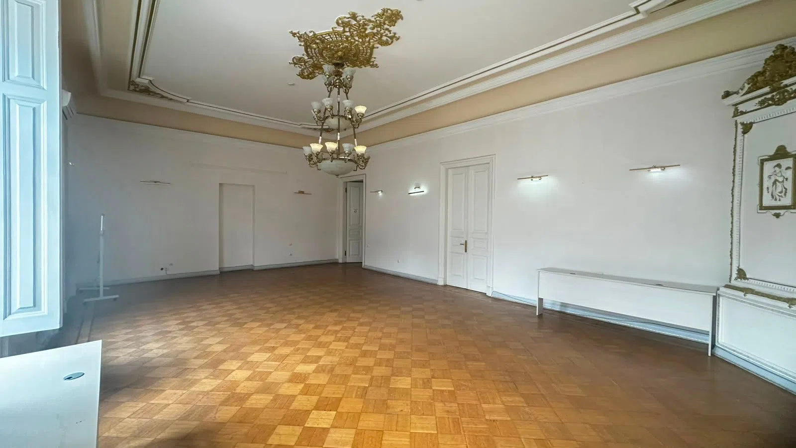 10 otaqlı mənzil 361 m² satılır — şəkil 7
