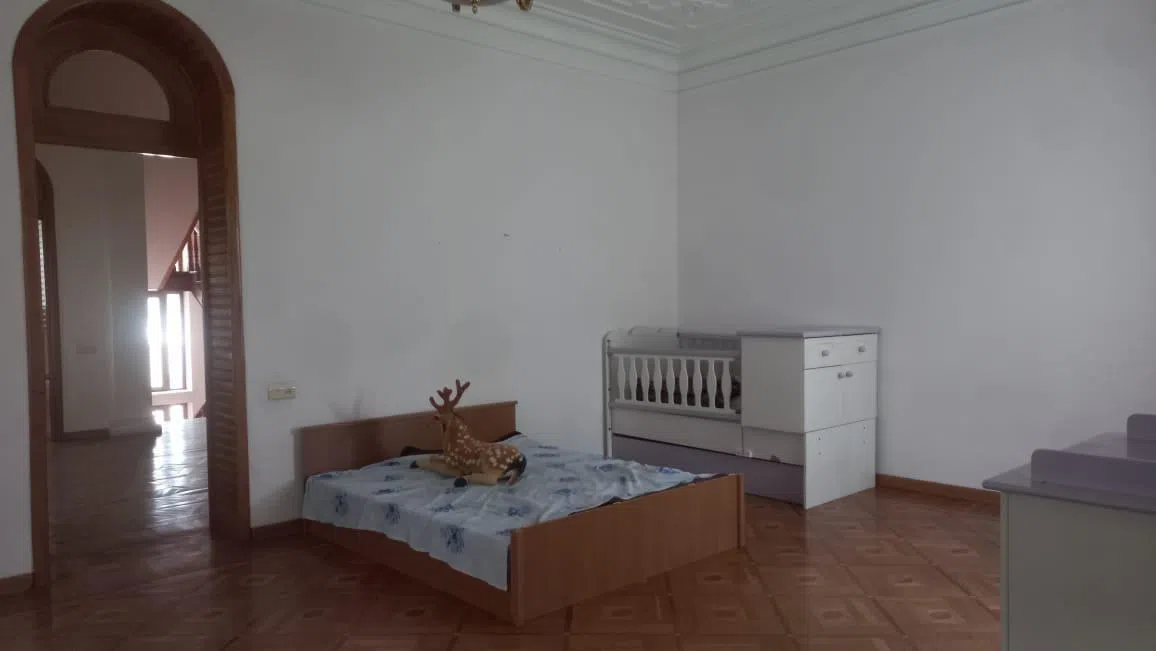 800 m² Təmirsiz obyekt kirayə verilir — şəkil 5