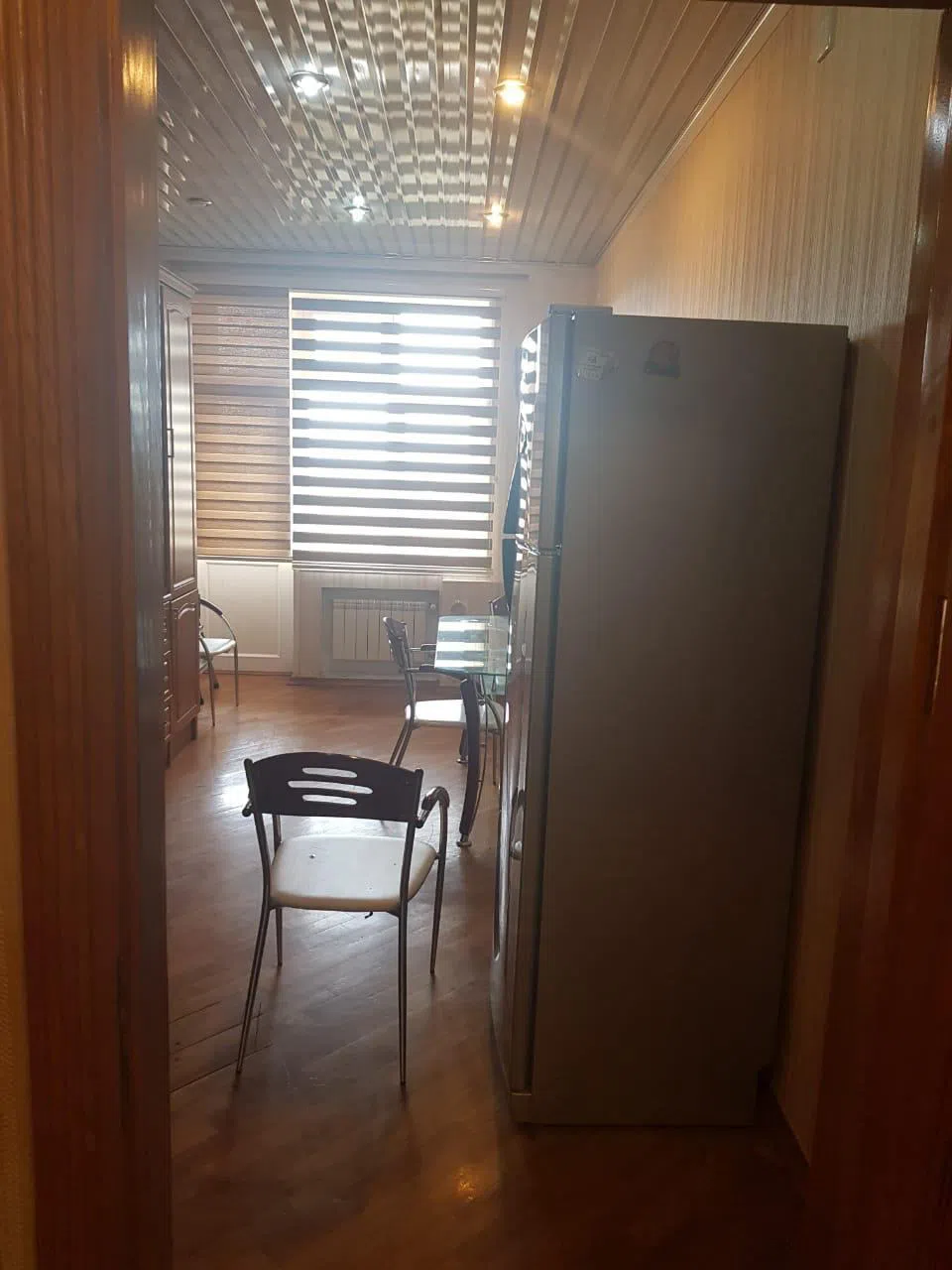 2 otaqlı mənzil 100 m² kirayə verilir — şəkil 16