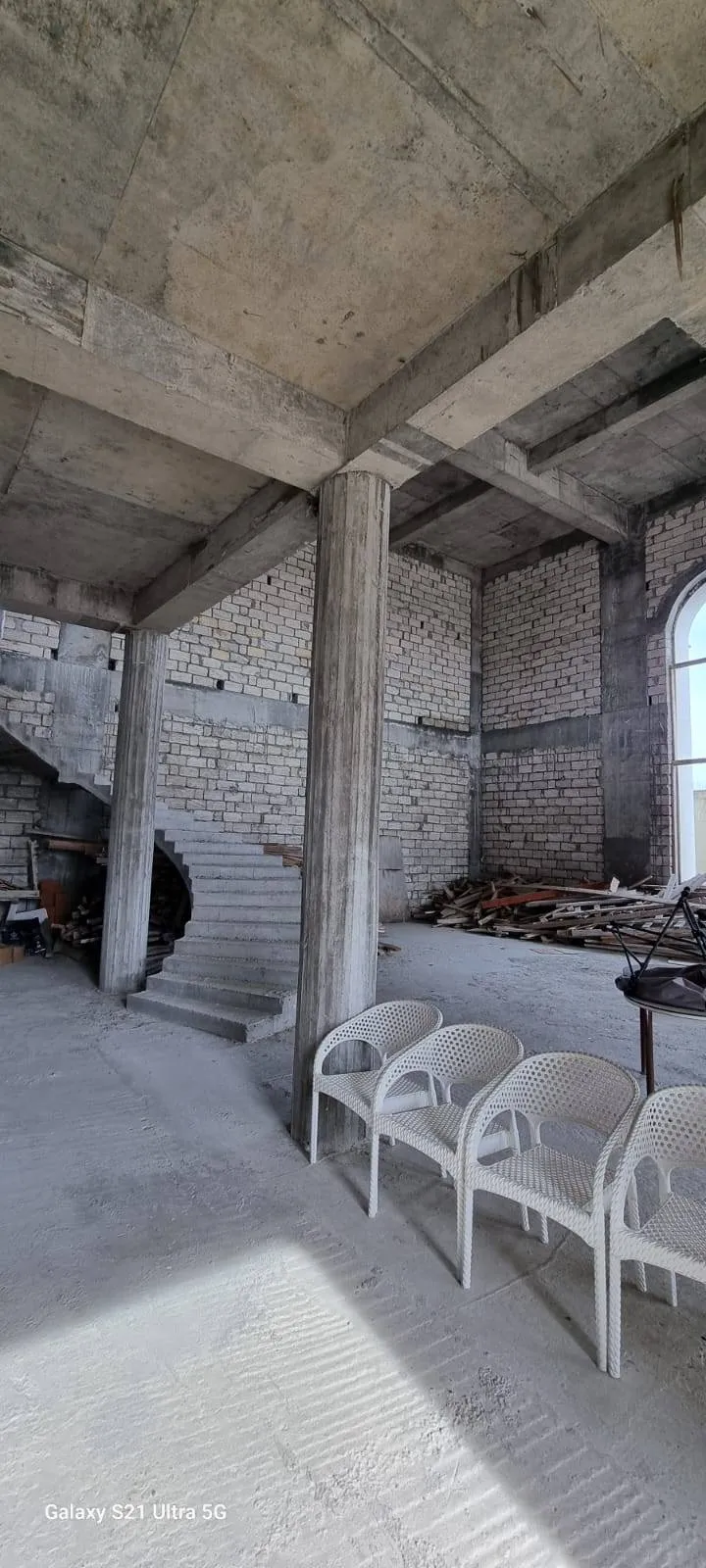 15 otaqlı villa 1500 m² - 32 sot torpaq sahəsində satılır — şəkil 20
