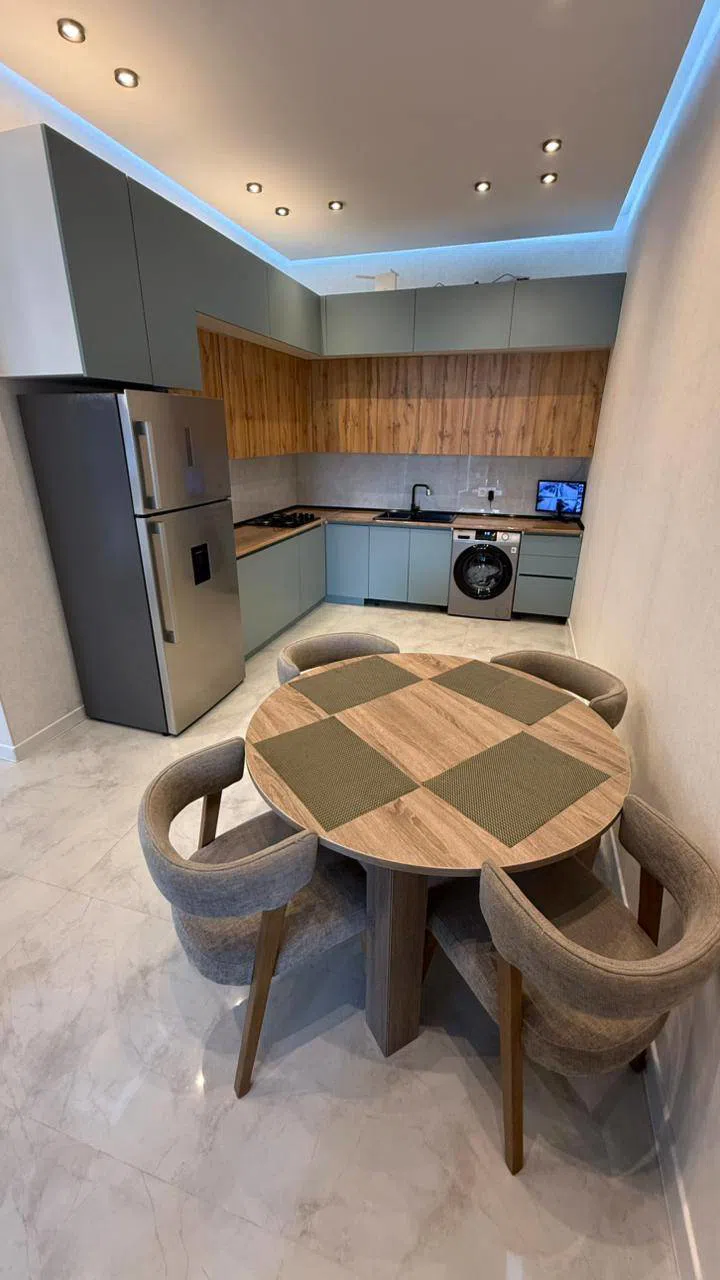 4 otaqlı bağ evi 180 m² 7 sot torpaq sahəsində satılır — şəkil 17