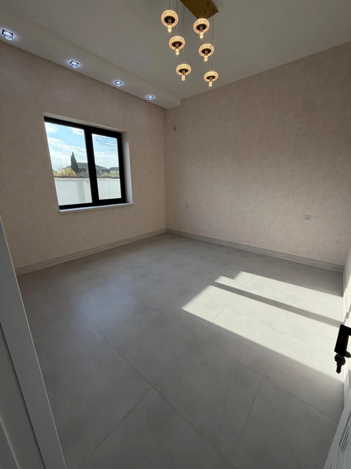 4 otaqlı bağ evi 150 m² 5 sot torpaq sahəsində satılır — şəkil 3