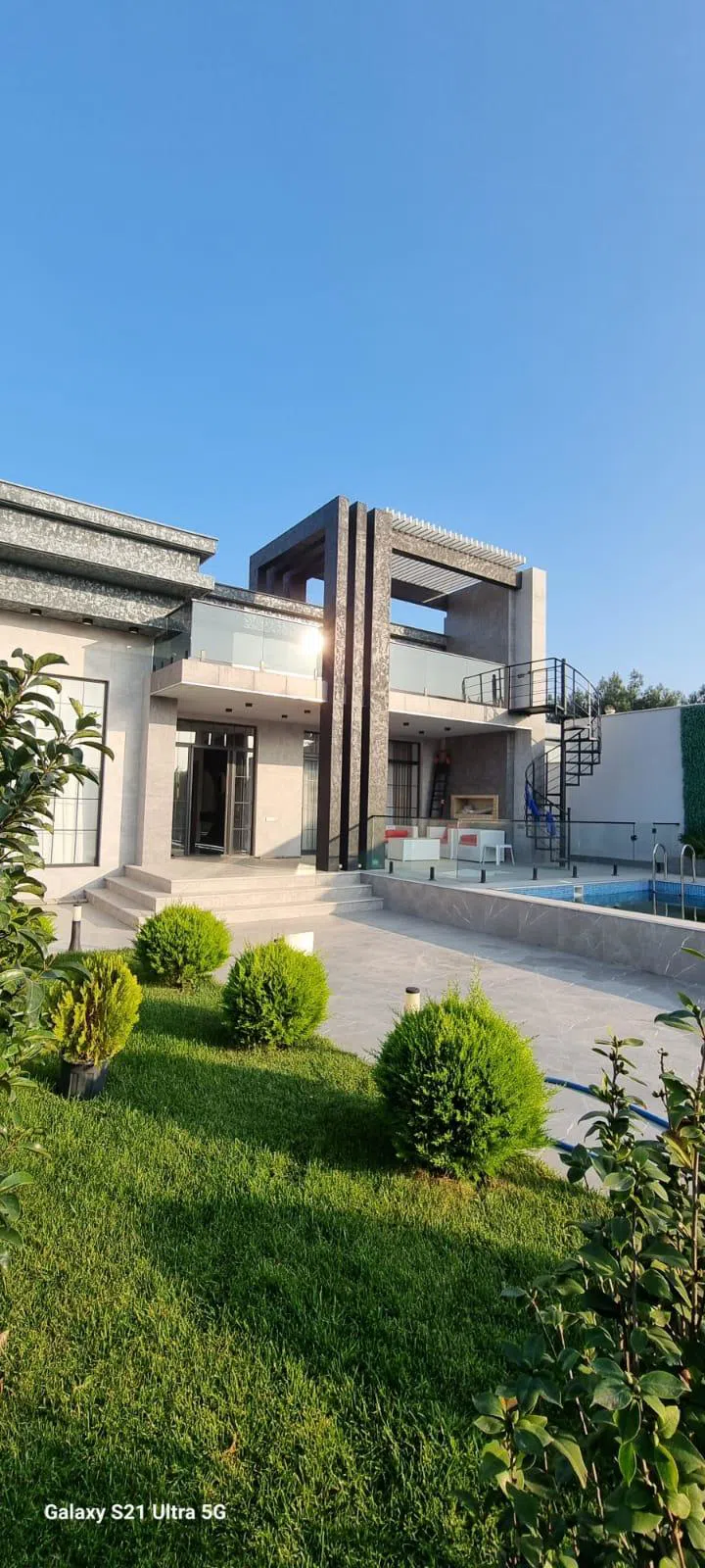 5 otaqlı villa 220 m² - 7 sot torpaq sahəsində satılır — şəkil 1