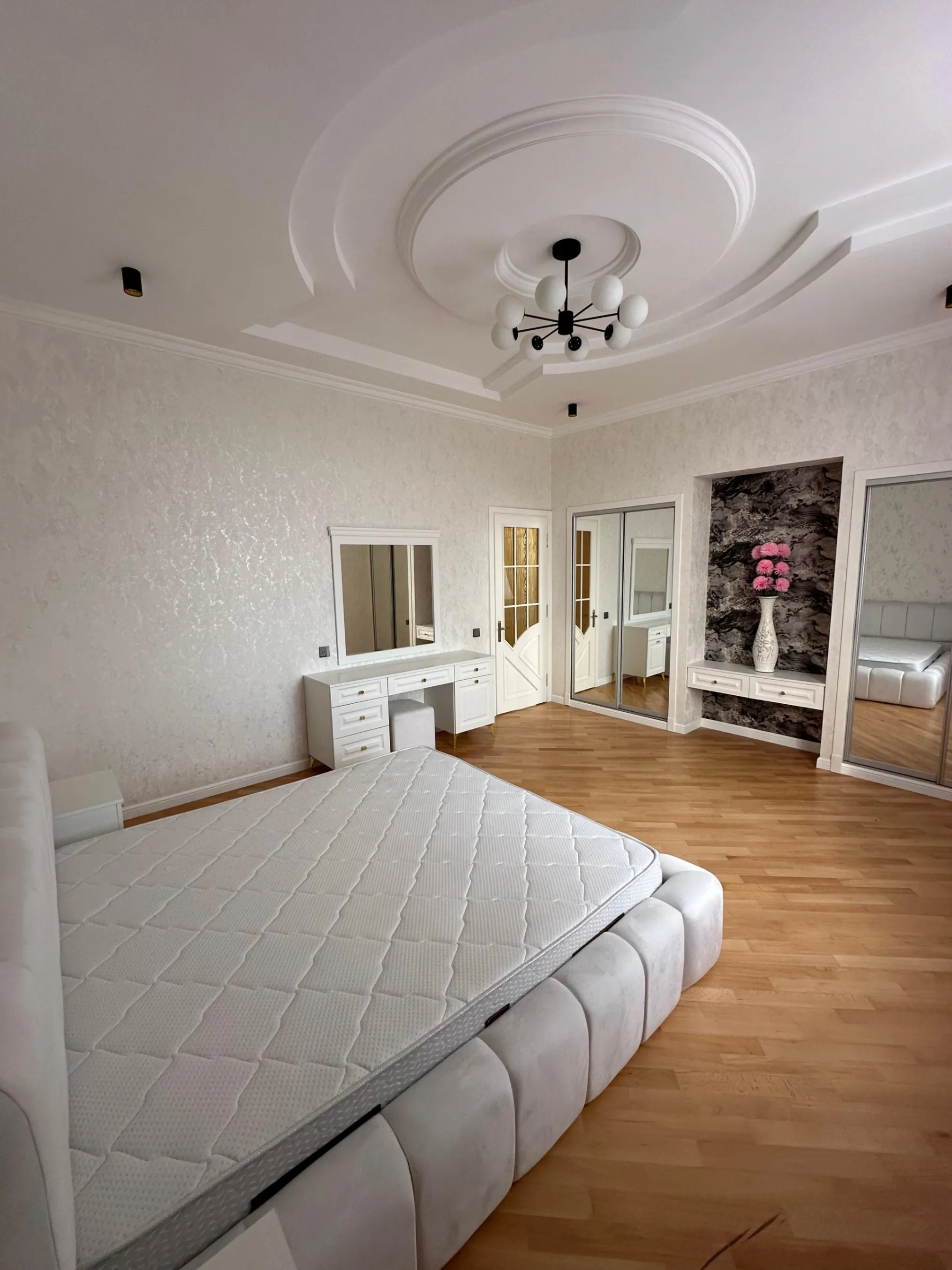 12 otaqlı villa 840 m² - 18 sot torpaq sahəsində satılır — şəkil 5