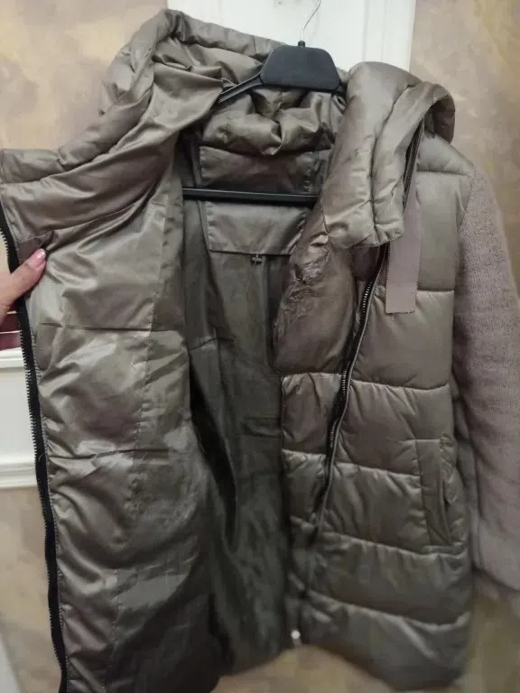 Qadın üst geyimi, Xaki rəng gödəkçə