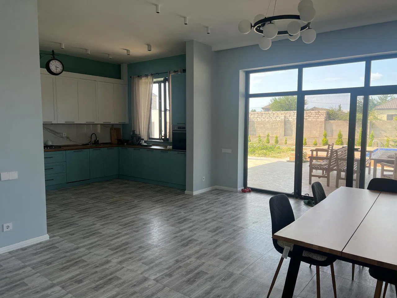 4 otaqlı bağ evi 140 m² 12 sot torpaq sahəsində satılır — şəkil 2