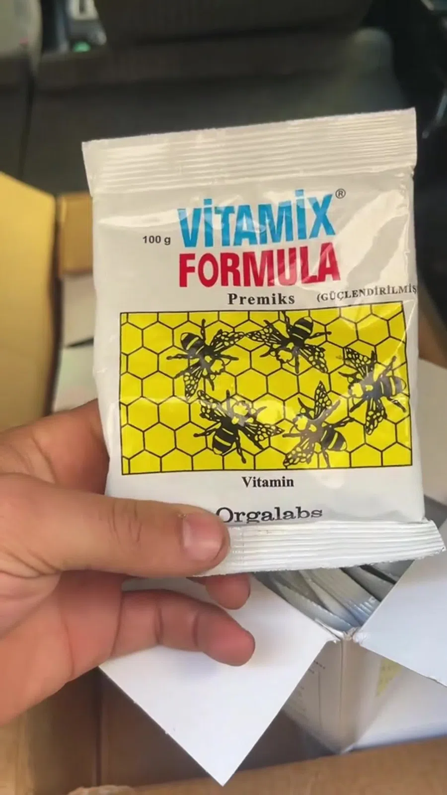 Arı vitaminləri, arı ailələri üçün qida əlavəsi — şəkil 2