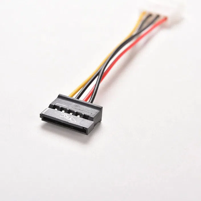Sata Power Cable — şəkil 2