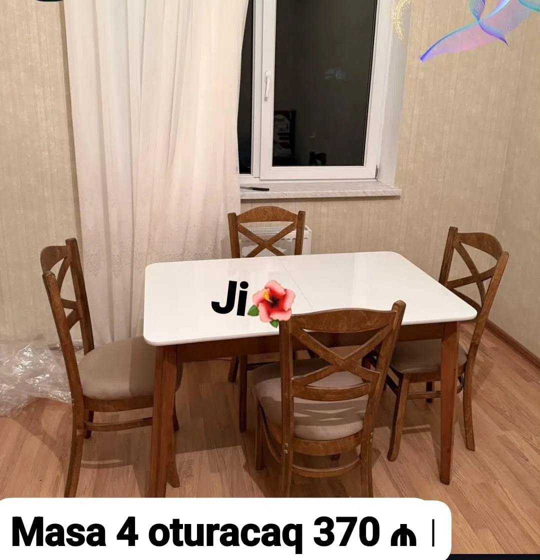 Masa-stul dəsti, Bej rəng