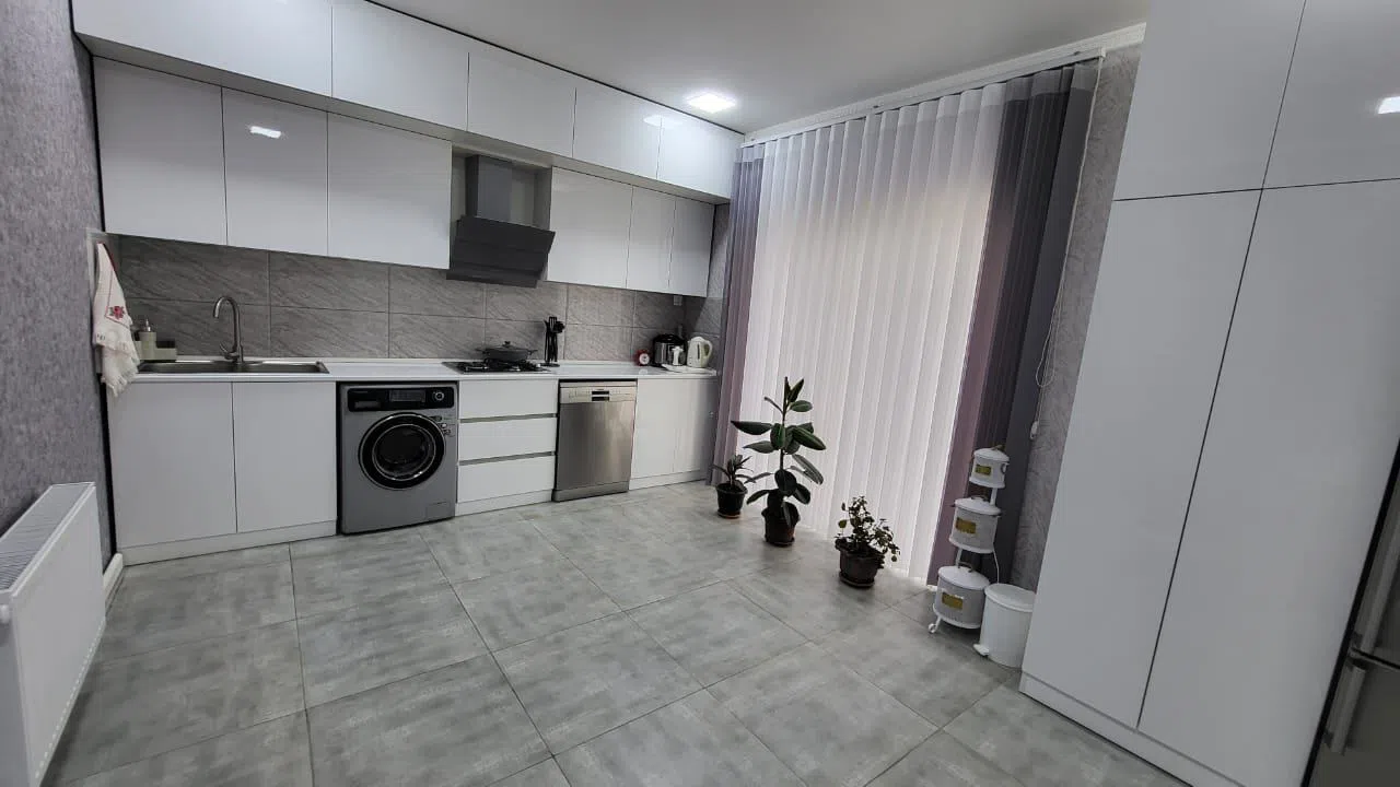 5 otaqlı bağ evi 280 m² 8.5 sot torpaq sahəsində satılır — şəkil 7