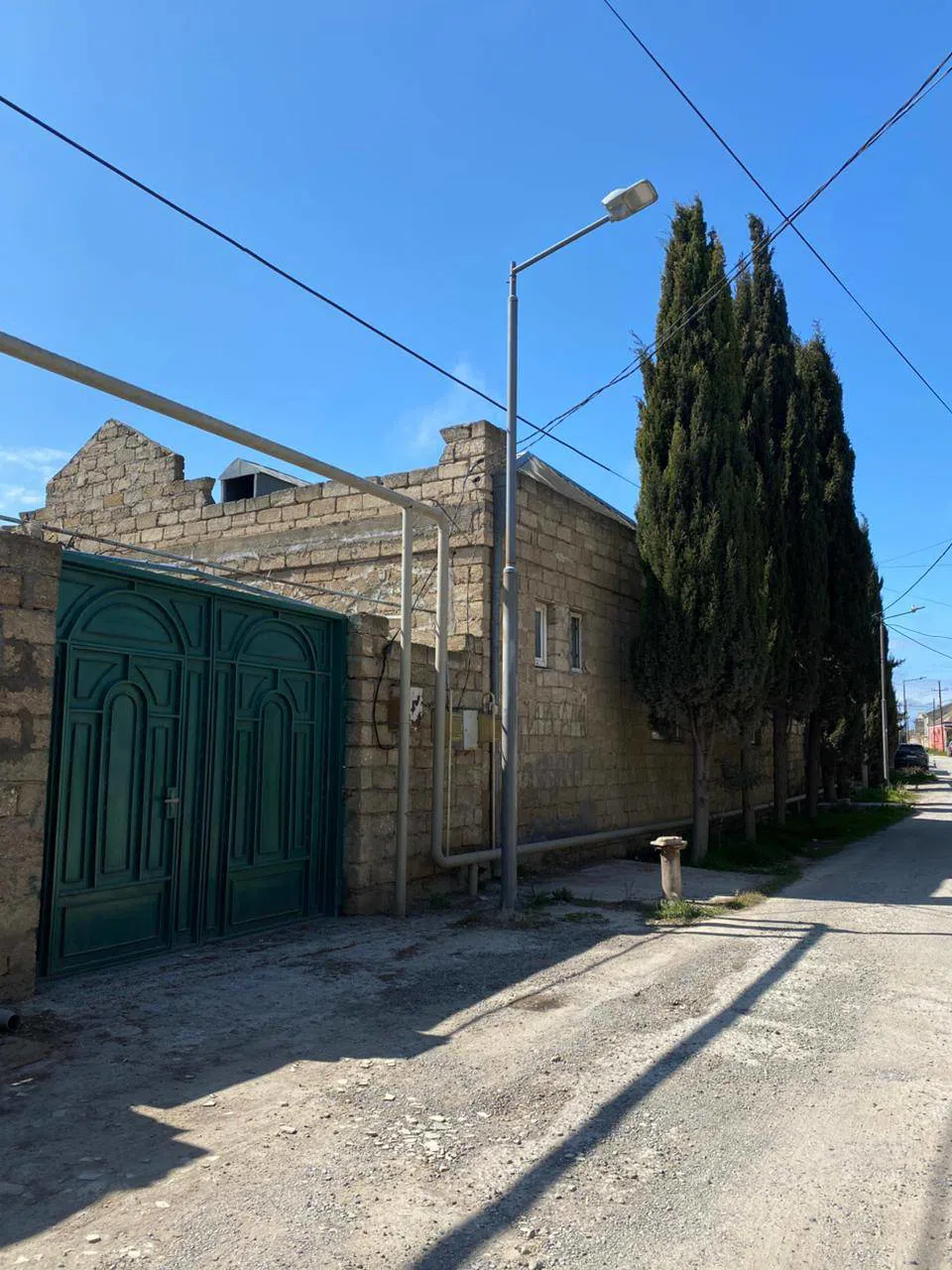4 otaqlı həyət evi 153 m² - 2.5 sot torpaq sahəsində günlük kirayə verilir