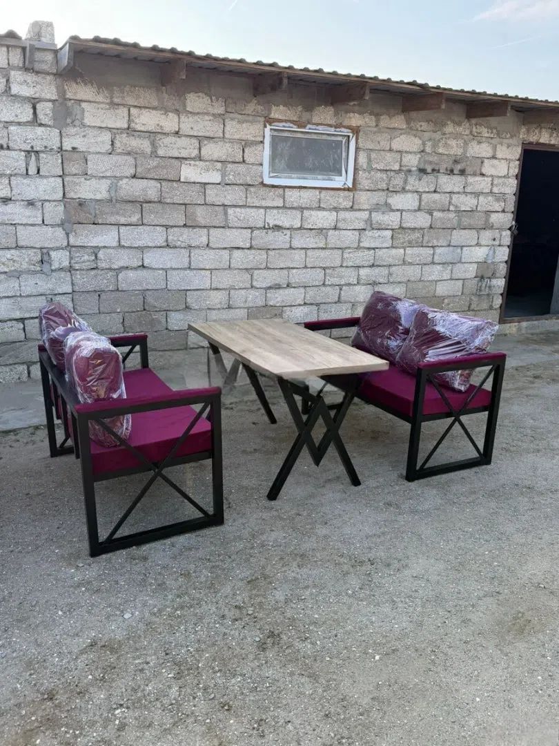 Table and chair set, Mixed color - Tenderyard