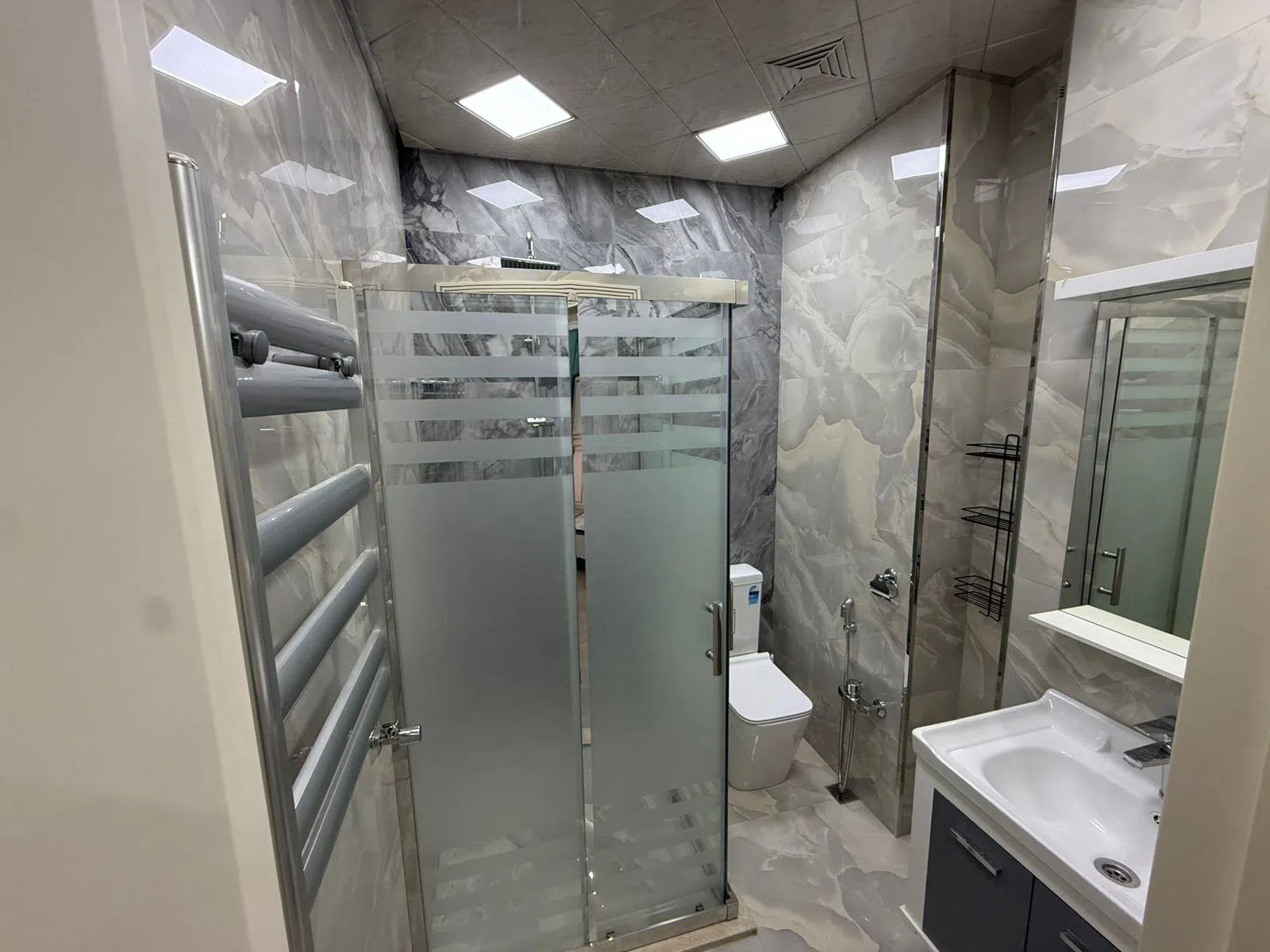 3 otaqlı mənzil 120 m² kirayə verilir — şəkil 22