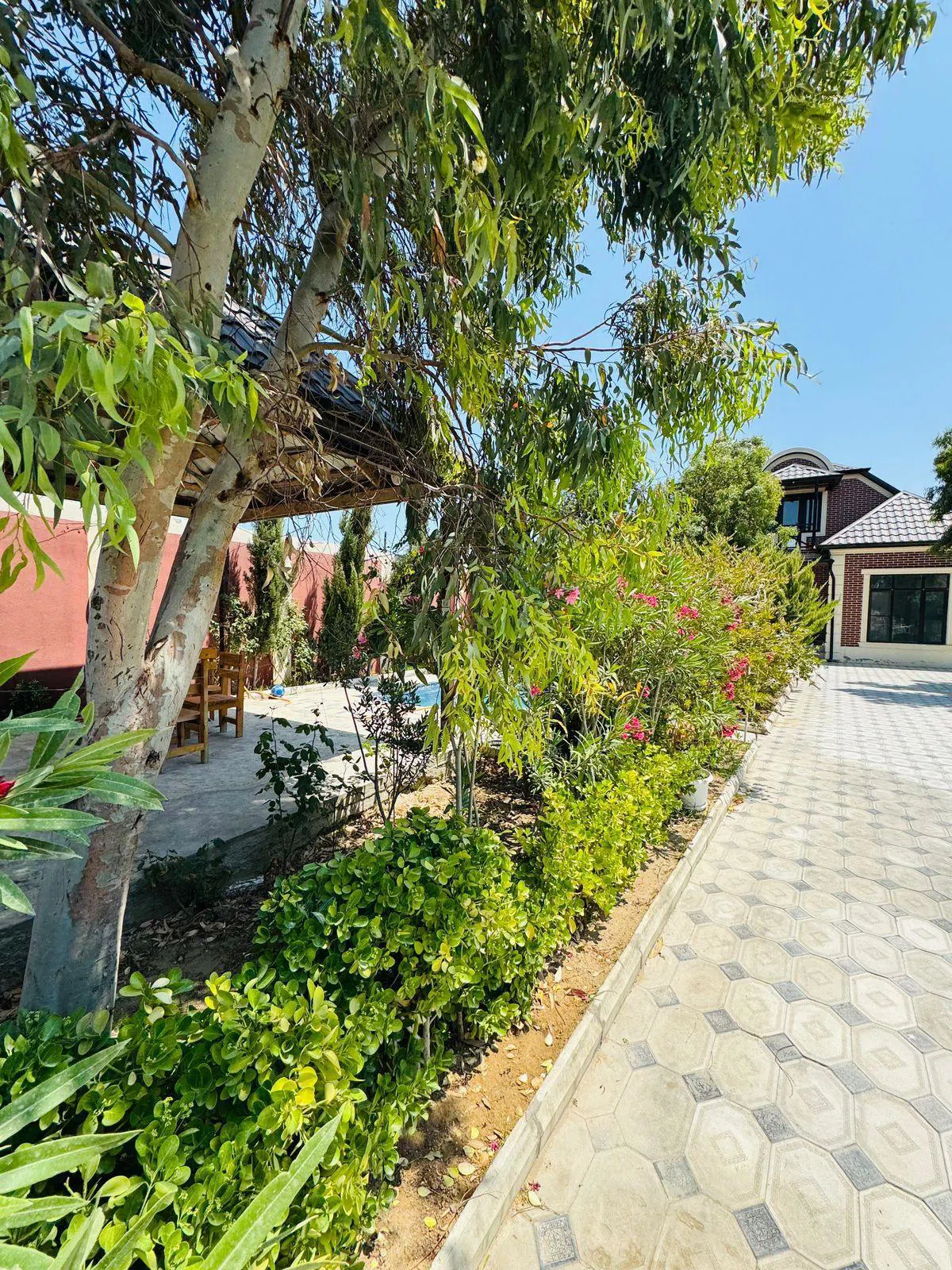 3 otaqlı həyət evi 160 m² - 10 sot torpaq sahəsində satılır