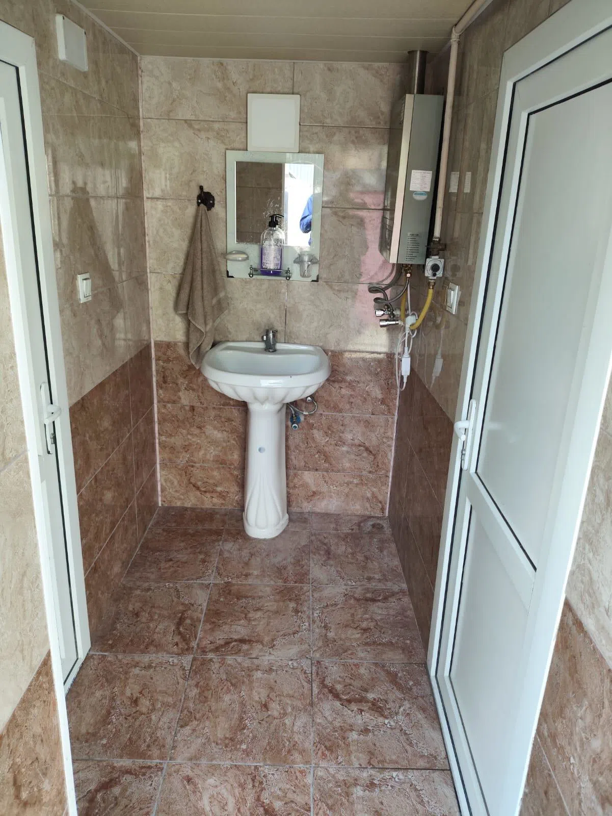 2 otaqlı bağ evi 50 m² günlük kirayə verilir — şəkil 18