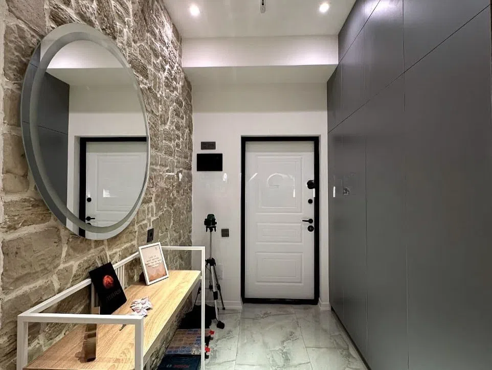 2 otaqlı mənzil 70 m² satılır