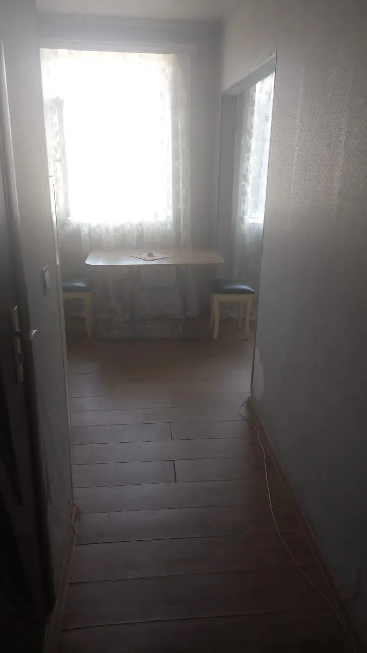 2 otaqlı mənzil 50 m² kirayə verilir — şəkil 11