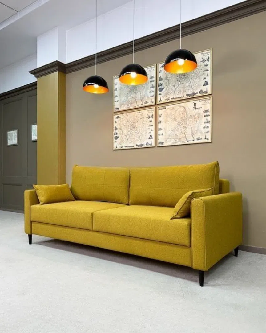 İki yerli divan, Açıq narıncı rəng