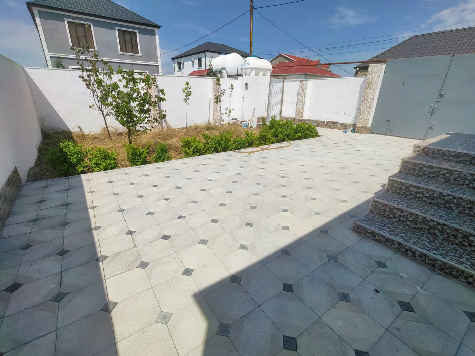 4 otaqlı həyət evi 120 m² - 2 sot torpaq sahəsində satılır — şəkil 2