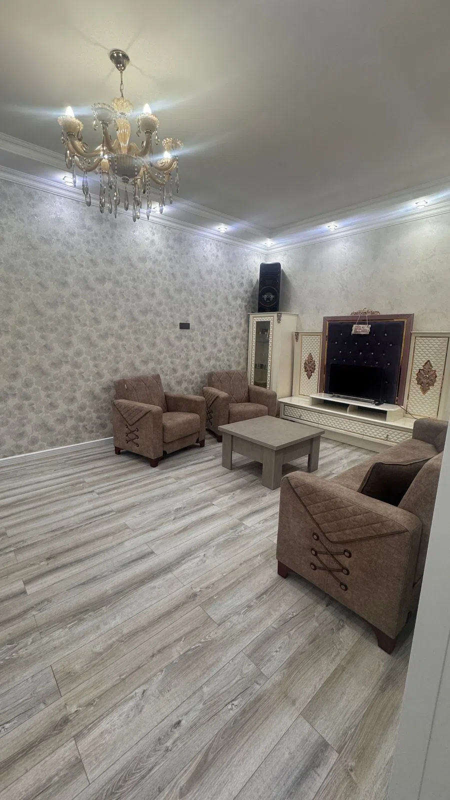 4 otaqlı bağ evi 154 m² 3.3 sot torpaq sahəsində satılır — şəkil 2