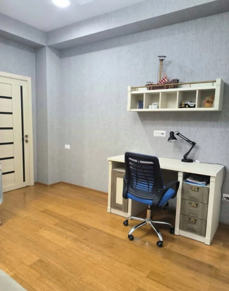 3 otaqlı mənzil 110 m² kirayə verilir — şəkil 4